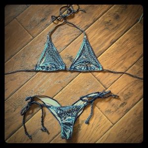 Scrunch Butt bikini with bling size small